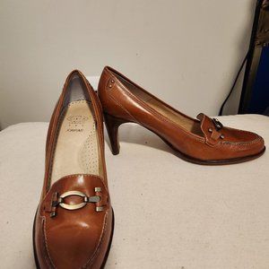 Joan & David Dress Pumps